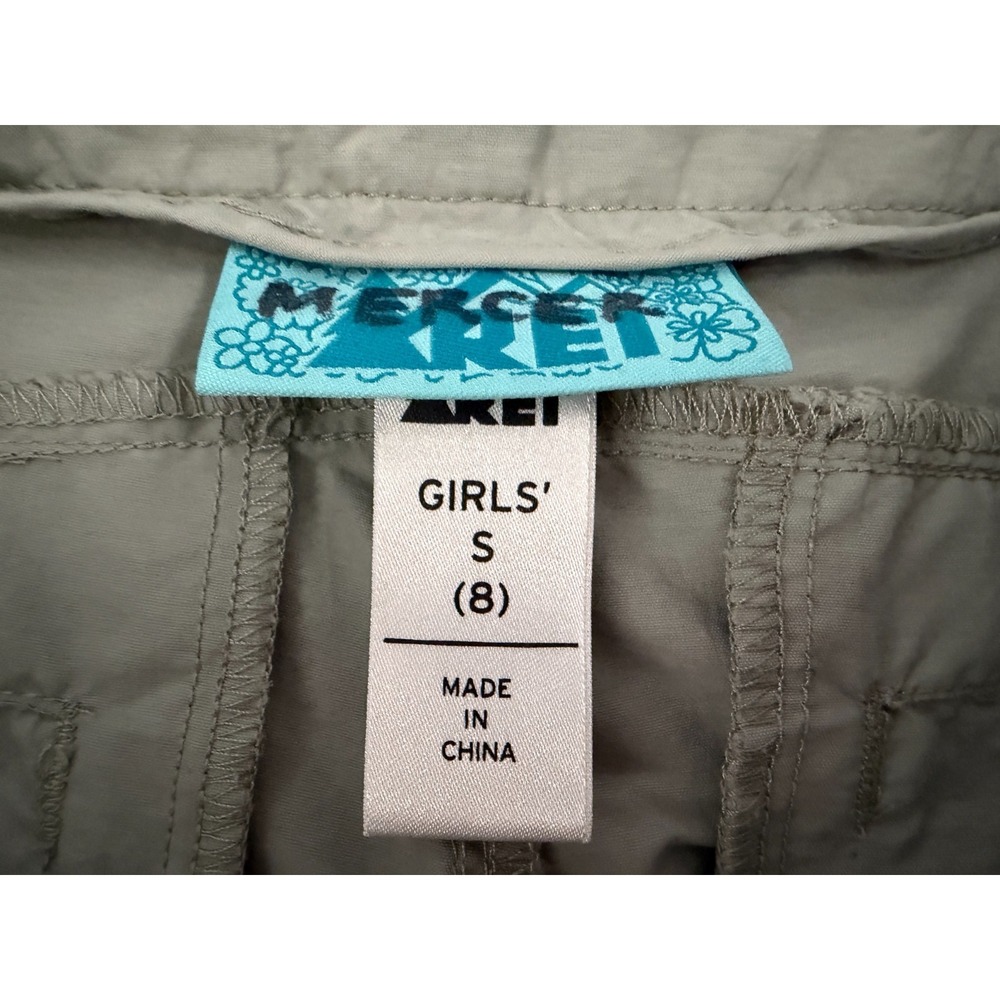 REI Coop Pants Girls S 8 Gray Convertible Zip Off Utility Camping Trail Outdoor - Picture 13 of 16